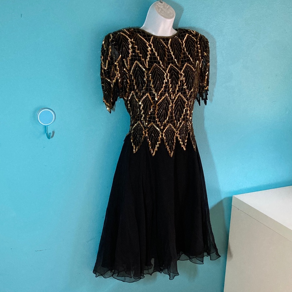 Laurence Kazar Womens Vintage Gold Sequin Leaf Print Silk Midi Dress Size PM